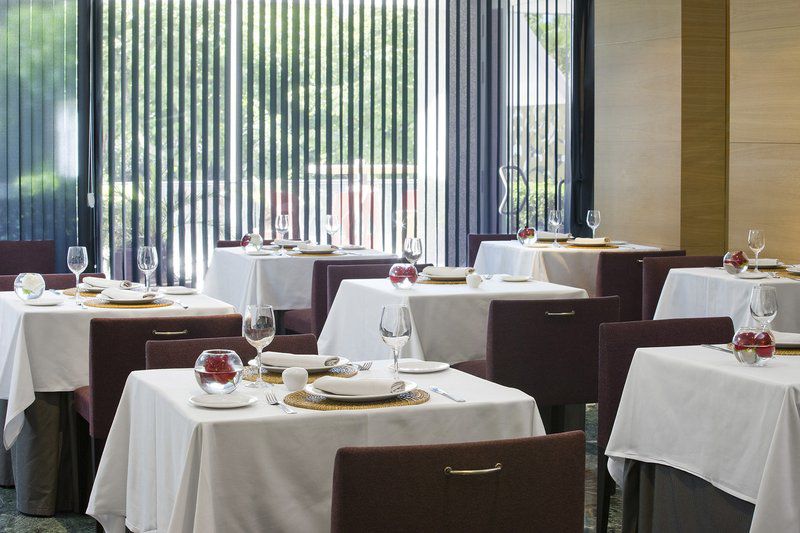 NH Madrid Ventas Hotel Restaurante foto